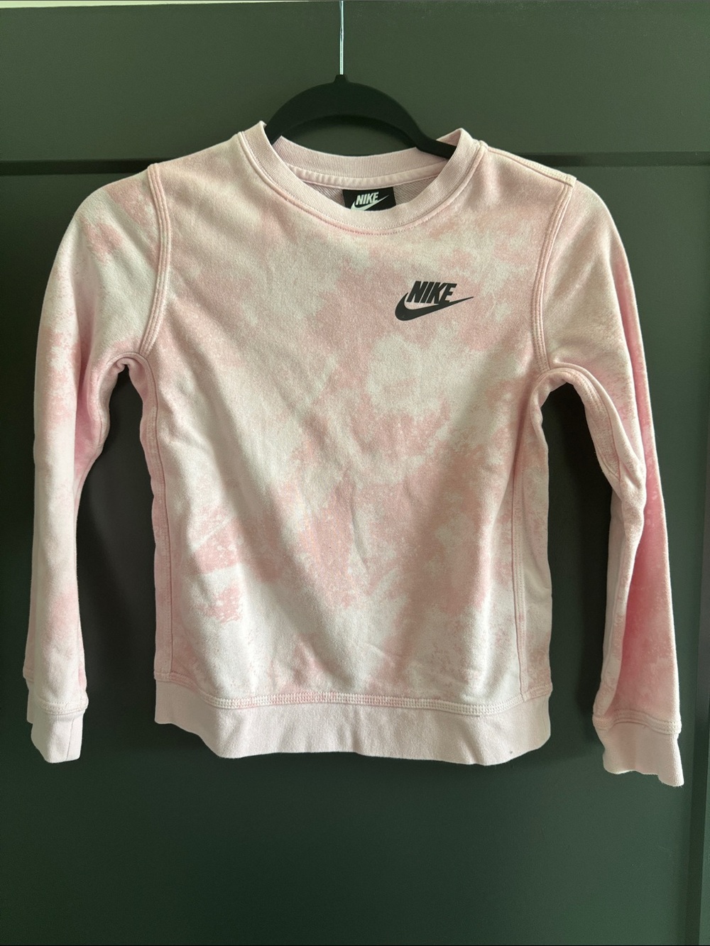 Nike Kids Light Pink Tie-Dye Crew Sweatshirt with Black Logo Standard Fit Size S